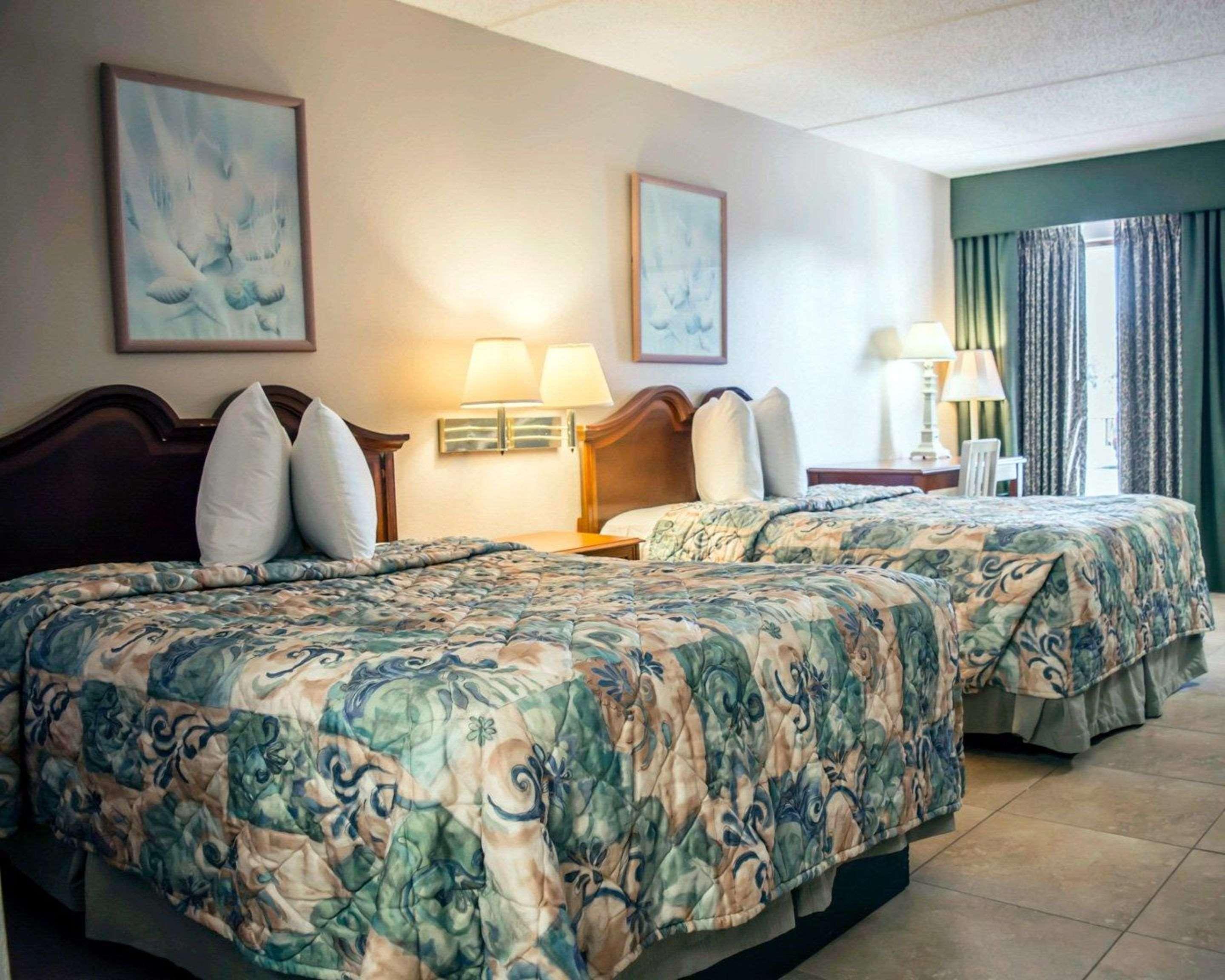 Rodeway Inn Clearwater-Dunedin Extérieur photo