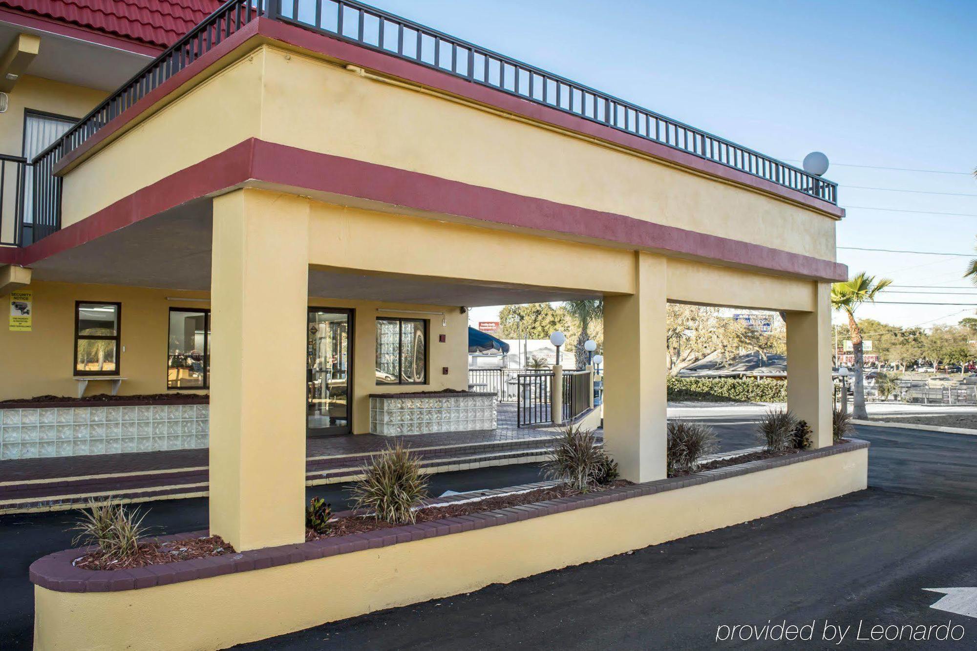 Rodeway Inn Clearwater-Dunedin Extérieur photo